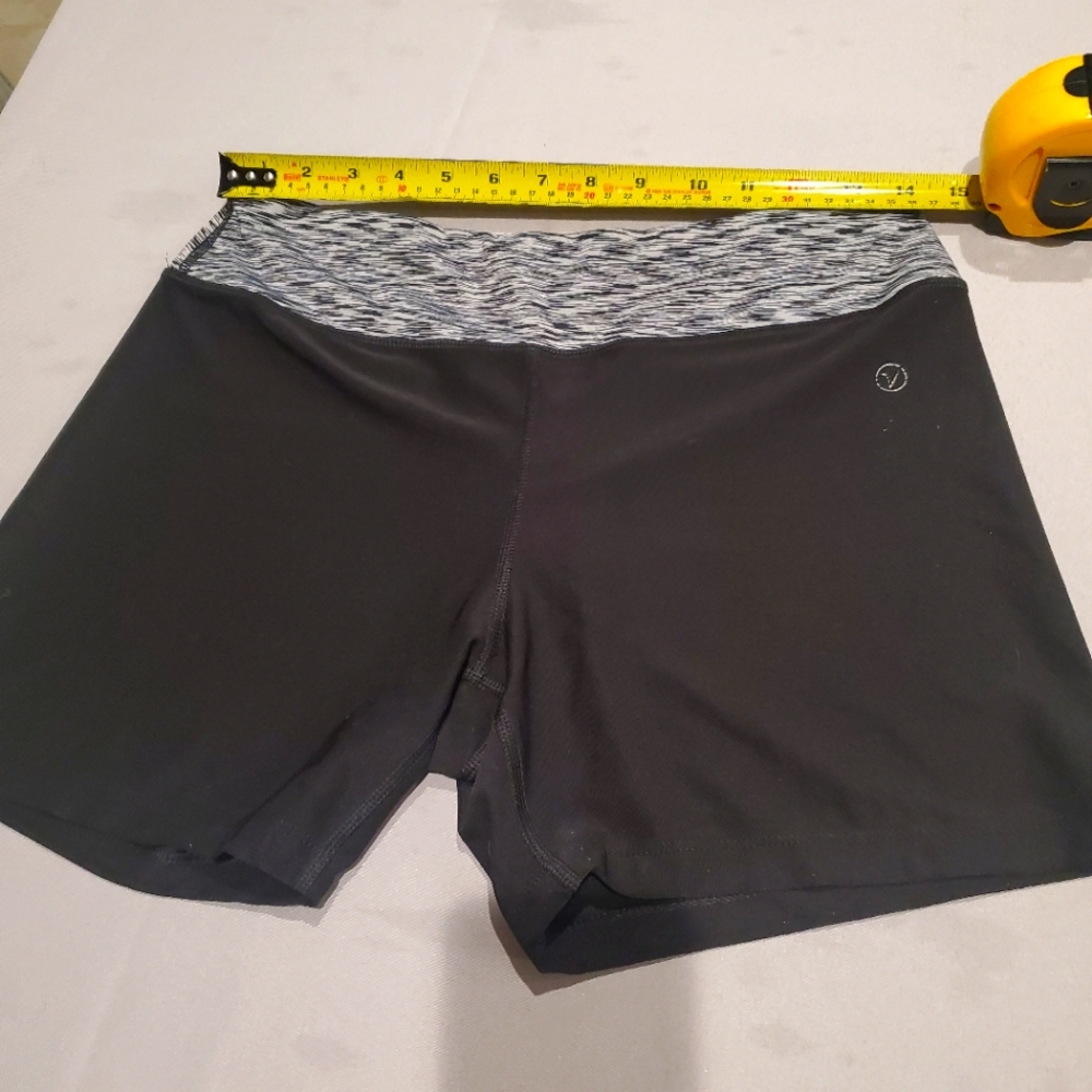 Vogo Athletica medium yoga running athletic shorts